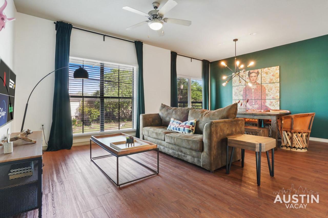 Ferienwohnung Stylish 4Br With Smart Tv And Free Garage Parking Austin Exterior foto
